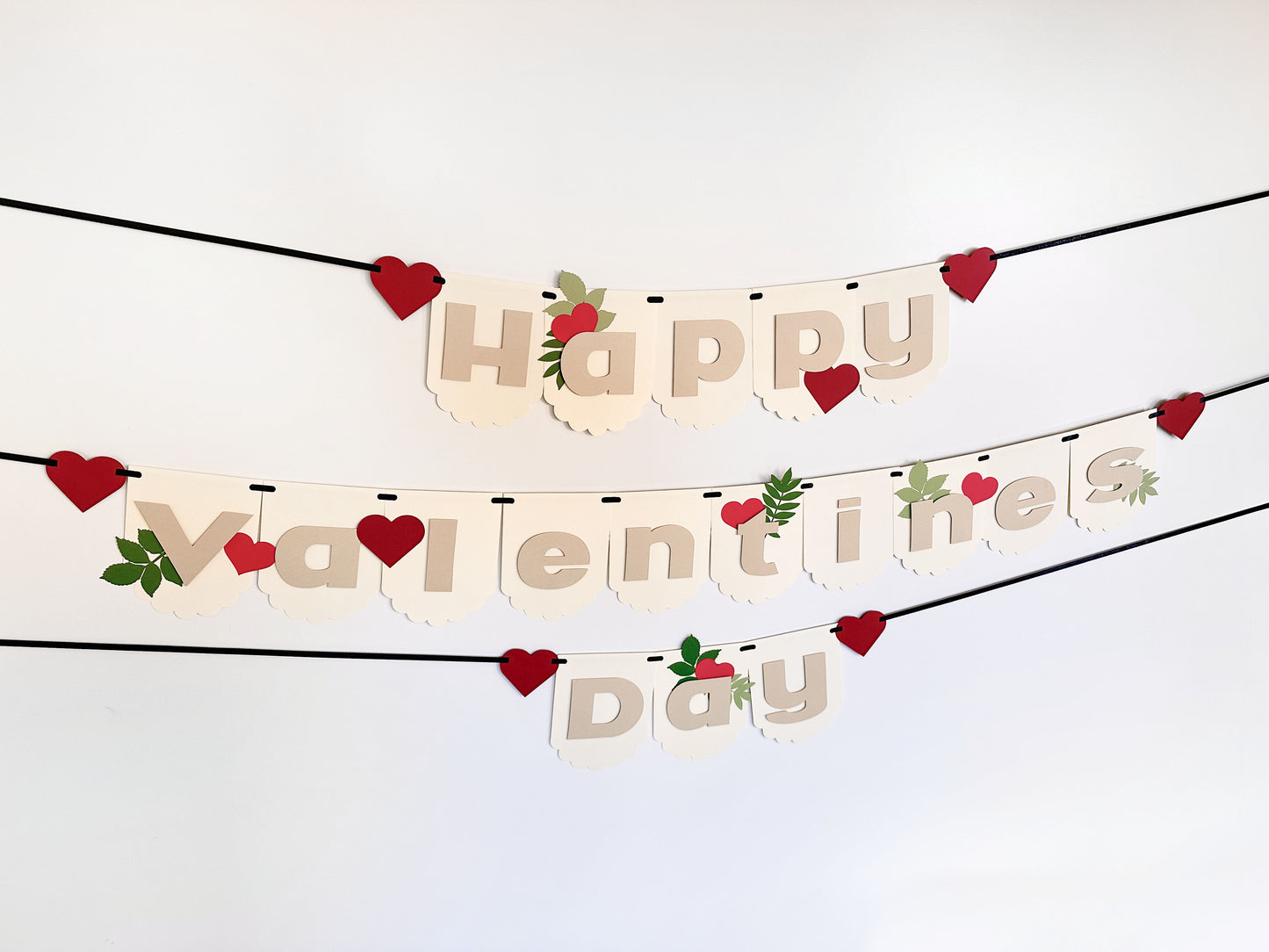 Valentines Day Banner | Valentines Sign | Valentines Day Décor | Happy Valentines Day | Love | Hearts | Valentines Party | XOXO| Decorations