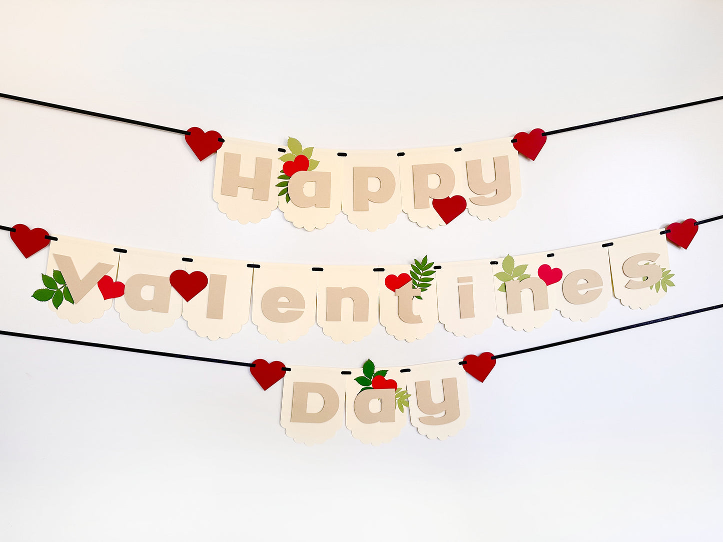 Valentines Day Banner | Valentines Sign | Valentines Day Décor | Happy Valentines Day | Love | Hearts | Valentines Party | XOXO| Decorations